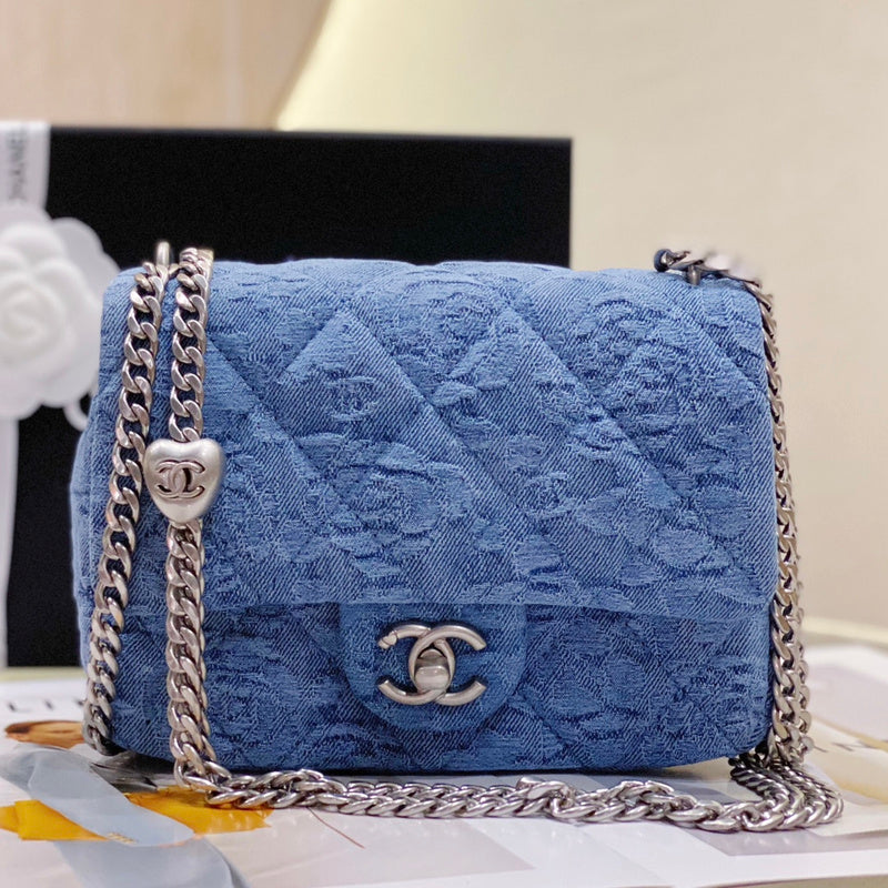  women's handbag, mid design, view 7
