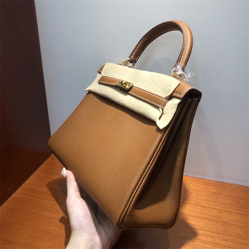 Interior view of classic premium bag