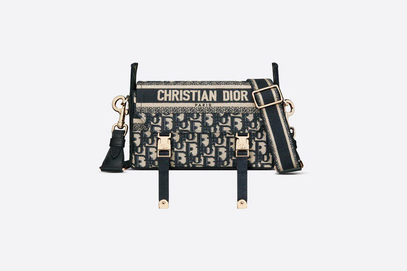 Side profile of sleek structured women's handbag – women's everyday handbag