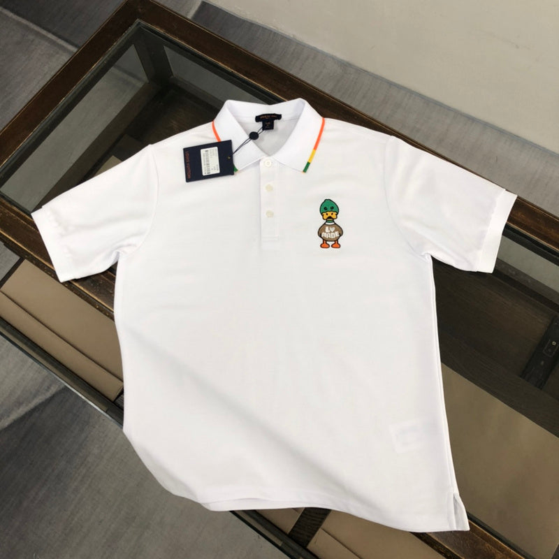 Front view of Louis Vuitton cotton t-shirt with contemporary cut