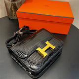  Smart shoulder bag front view 7