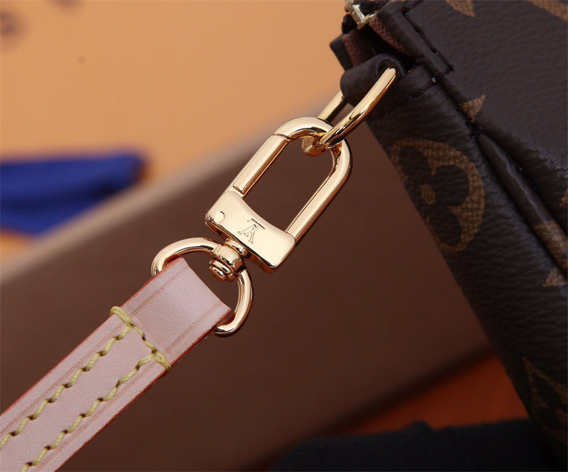  everyday bag close-up of hardware and finish