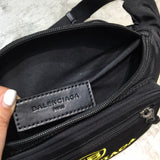 Effortless Vegan Leather Handbag - Everyday Elegance | Women's Designer-Inspired Purse #252 - close-up detail shot (image 3) of designer-inspired handbag