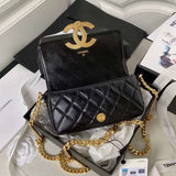 Zivas Charm Effortless Elegance Luxury Handbag (Refined Modern Silhouette) – Lifestyle Shot