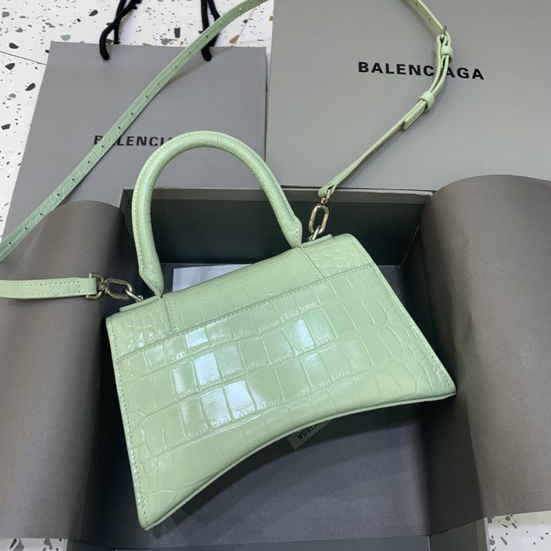 Zivas Charm Timeless Appeal Premium Handbag (Premium Everyday Carry) – Full Silhouette