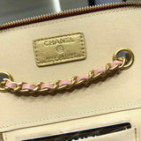  handbag, compact everyday style, image 5