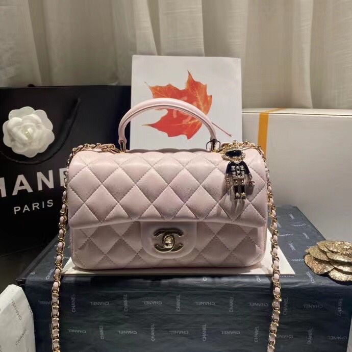  women's handbag, mid design, view 3