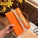  structured bag interior and compartment view