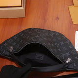  structured bag interior and compartment view 9