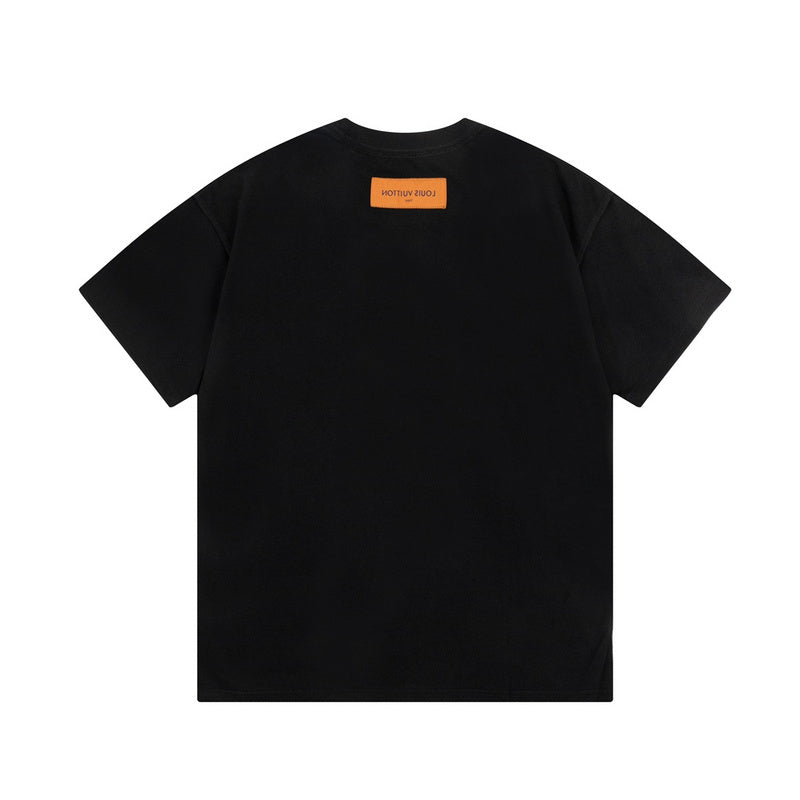 Side profile of Louis Vuitton cotton t-shirt with contemporary cut