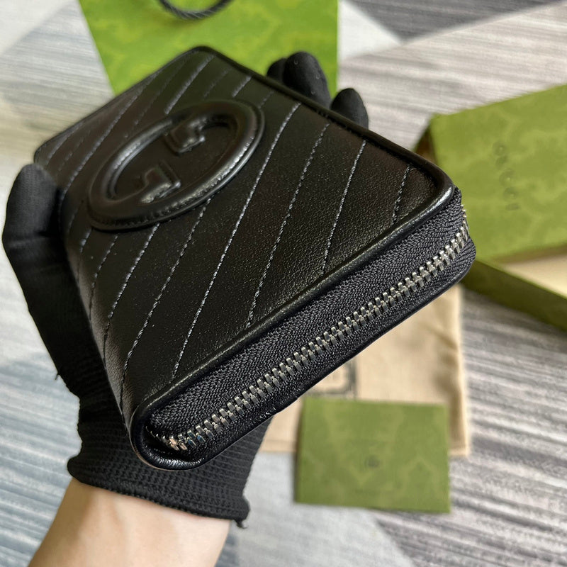 Side profile of sleek structured women's handbag – women's premium purse