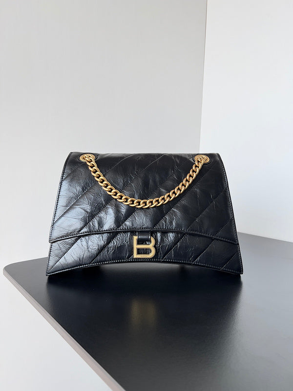 Zivas Charm Timeless Appeal Fashion Handbag (Elevated Accessory Essential) – Styled Look