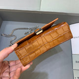 Effortless Premium PU Leather Handbag - Signature Hardware Accents | Women's Luxury Handbag #487 - hardware and detail close-up (image 5) of designer-inspired handbag