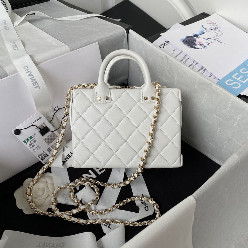  handbag, compact everyday style, image 8