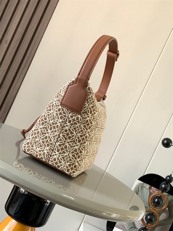 Ziva's Charm handbag – styled view (21cm*17cm*13cm)