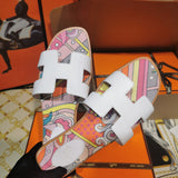 Hermès Nude Flat Thong Sandals - Detail Shot of Craftsmanship