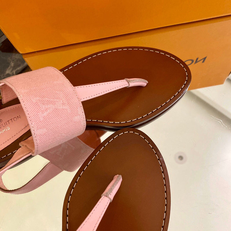 Styling view of Louis Vuitton luxury piece style No.103