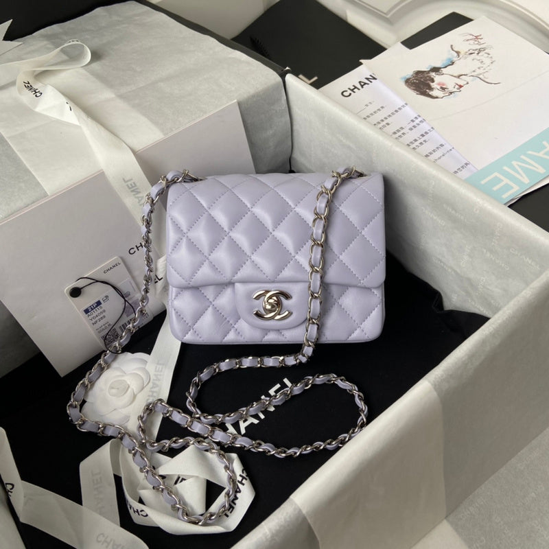  women's handbag, compact design, view 3