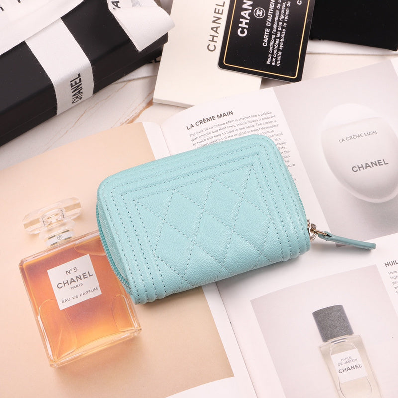  women's handbag, compact design, view 5