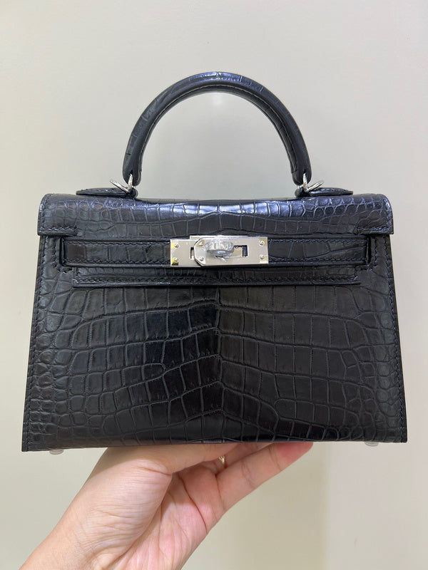 Graceful bag women's premium everyday handbag