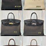  shoulder bag interior and compartment view