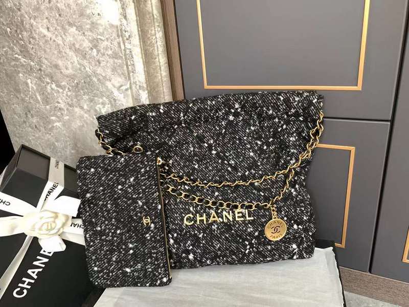 Zivas Charm Contemporary Flair Everyday Handbag (Effortless Style Upgrade) – Interior View