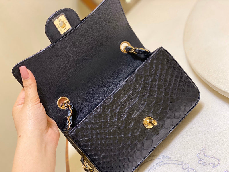  versatile purse view 7