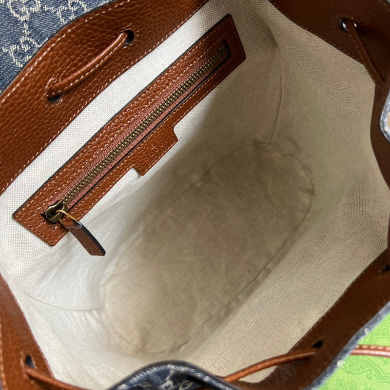 Side profile of elevated polished women's handbag – women's luxury accessory