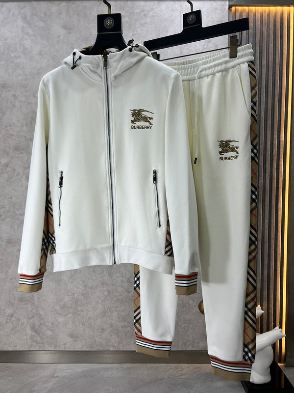 Side profile view of Burberry luxury piece style No.549