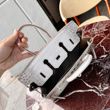  Chic top-handle bag front view 7