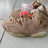 Nike Men's & Women's Premium Casual Sneakers — Style 196 close-up view