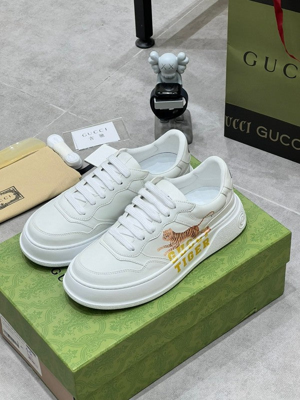 Gucci bold contrast luxury sneakers view 9 signature lace-up style