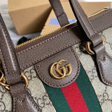 Handle and strap detail of signature everyday-luxe women's handbag – women's luxury handbag
