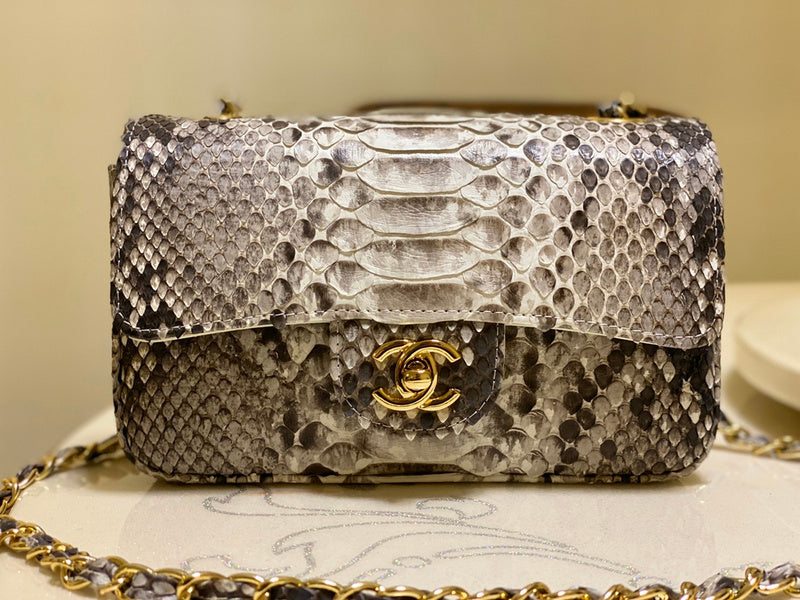  handbag, versatile everyday style, image 1