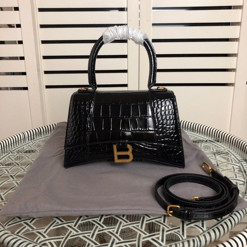 Close-up detail of classic sleek women's handbag – women's luxury accessory