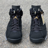 Nike Men's & Women's Premium Designer Sneakers — Style 010 hardware detail
