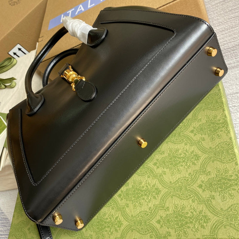 Back view of elevated classic women's handbag – women's designer-style accessory