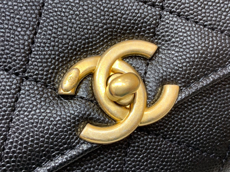  versatile purse view 6