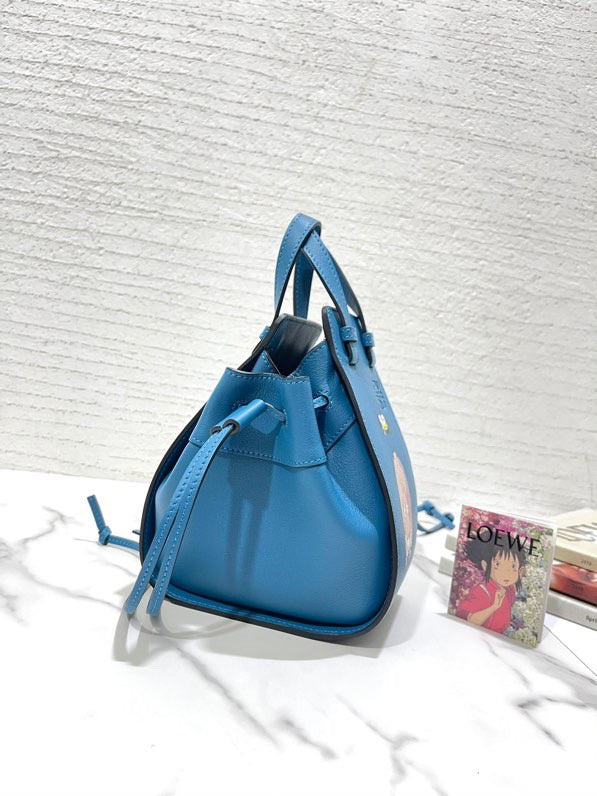 Ziva's Charm handbag – close-up view (16cm*19.5cm*10cm)
