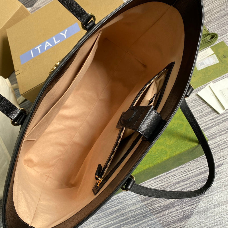 Close-up detail of elevated chic women's handbag – women's everyday handbag