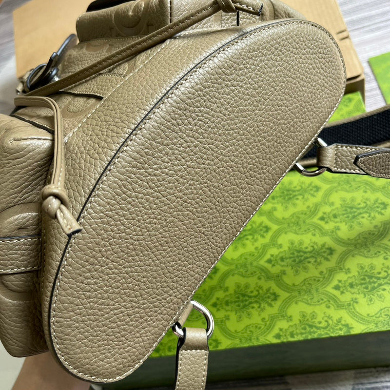 Side profile of polished everyday-luxe women's handbag – women's premium purse