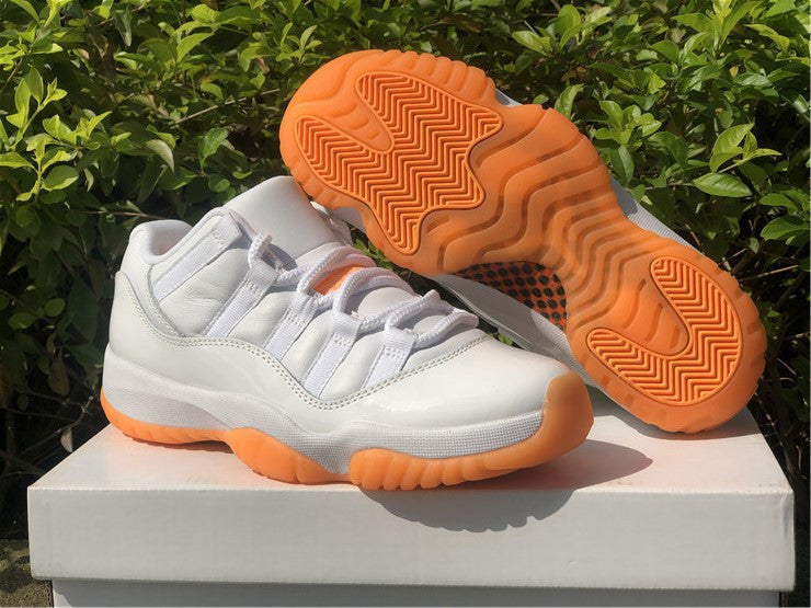 Nike Men's & Women's Luxury Low-Top Trainers — Style 153 back view
