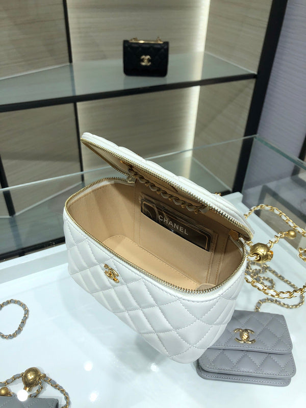  women's handbag, compact design, view 5