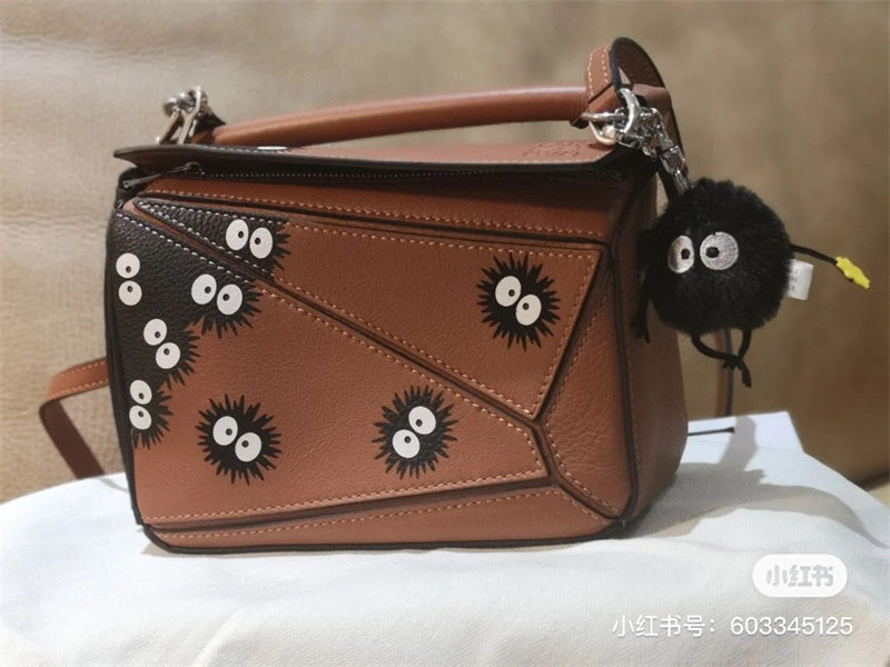 Ziva's Charm handbag – side angle view (Standard Size)
