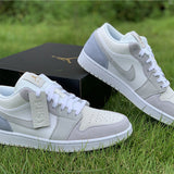 Nike Men's & Women's Premium Low-Top Trainers — Style 049 front view
