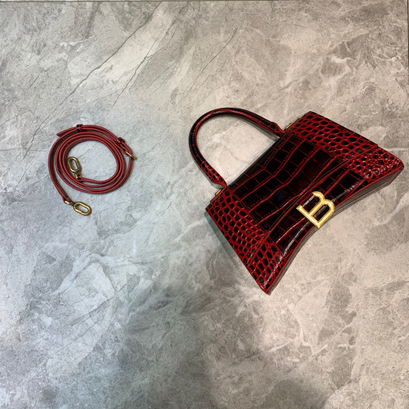 Effortless Vegan Leather Handbag - Everyday Elegance | Women's Statement Accessory #863 - front view (image 1) of designer-inspired handbag