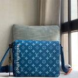  Elegant everyday bag front view