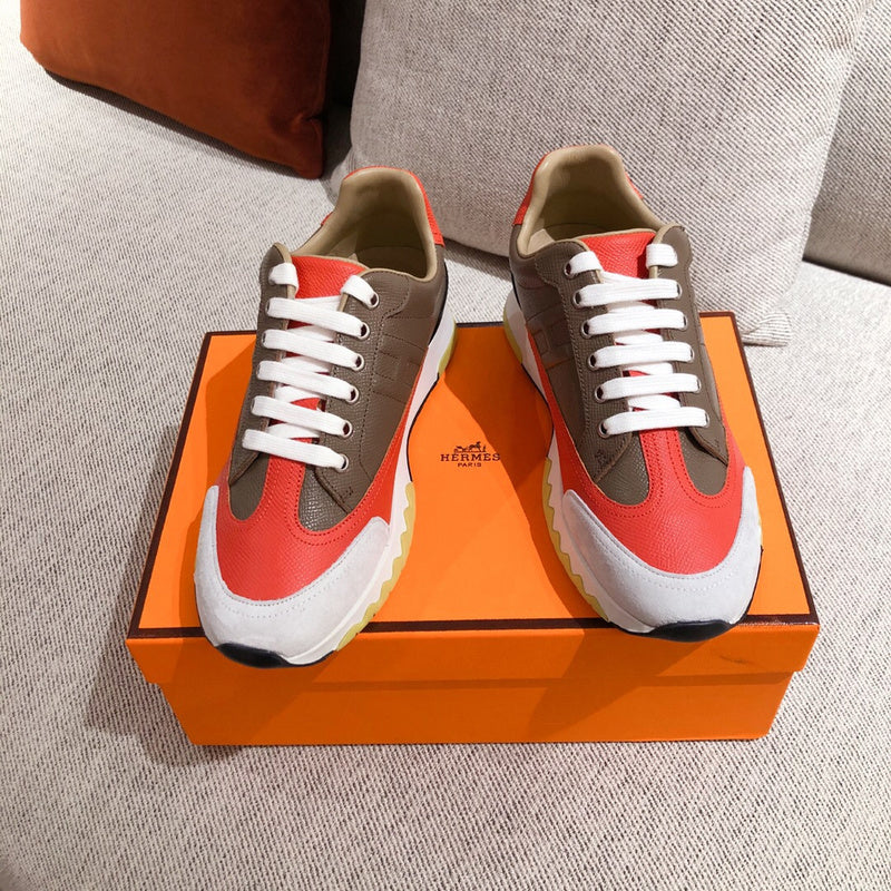Hermès White High-Top Sneakers - Toe Detail View