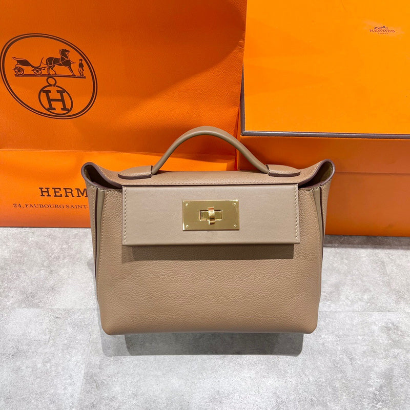 Poised handbag styled for everyday wear