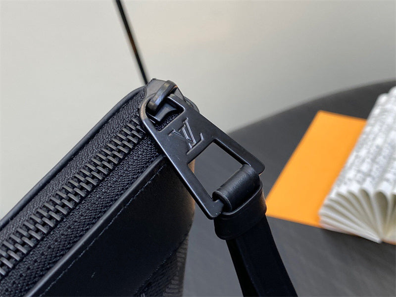  crossbody bag close-up of hardware and finish 17